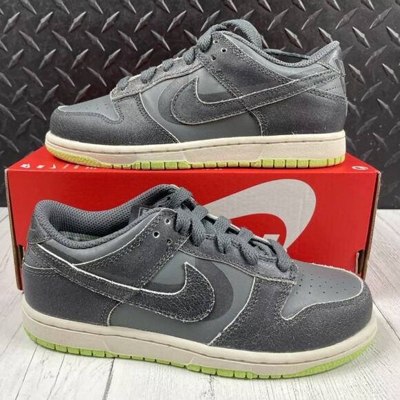 NEW Size 7Y Womens 8.5 Nike Dunk Low Top Special Edition Sneakers Phantom Grey - Picture 1 of 12